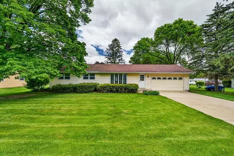 5630 Lacy Rd, Fitchburg, WI 53711