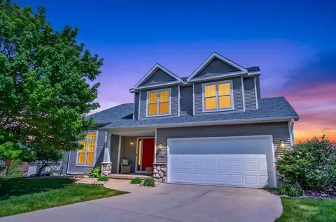 26 Yarrow Cir, Madison, WI 53719