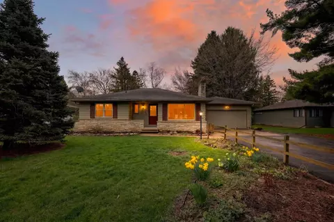 700 Owen Rd, Monona, WI 53716