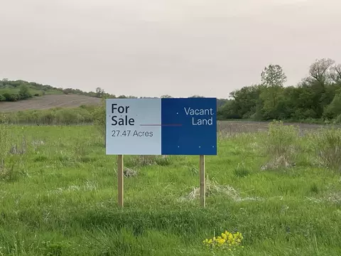 27 47 Ac Gust Rd, Verona, WI 53572