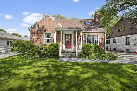 4504 Schofield St, Monona, WI 53716