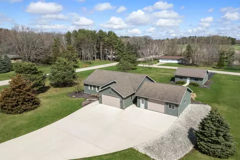 n6008 Forest Ridge Road, Green Lake, WI 54941