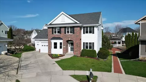 1600 Kohler Ct, Waunakee, WI 53597