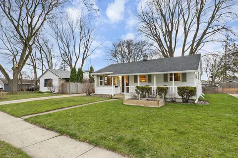 914 Nancy Ln, Madison, WI 53704