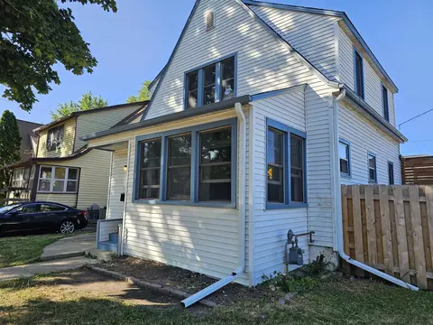222 N 3rd St, Madison, WI 53704