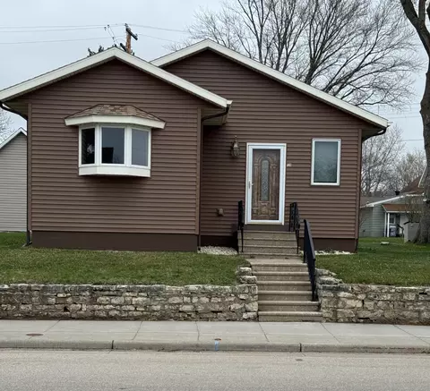 139 S Main St, Stoddard, WI 54658