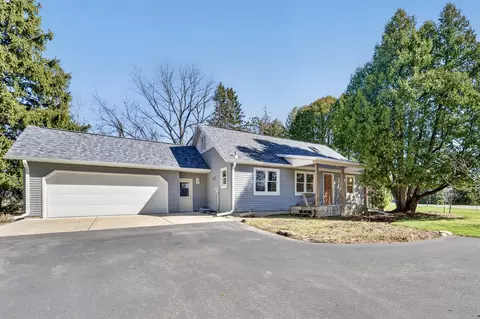 5150 River Rd, Waunakee, WI 53597