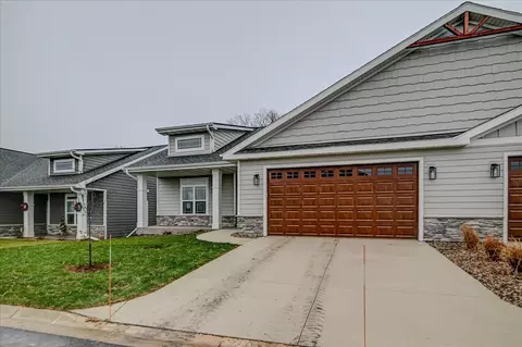 Exterior - 4121 Fox Forest Way, Deforest, WI 53532 photo 3 of 10