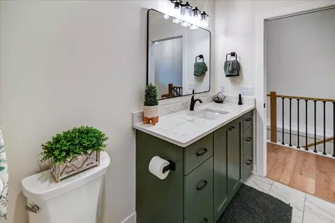 Bath - 4121 Fox Forest Way, Deforest, WI 53532 photo 2 of 5
