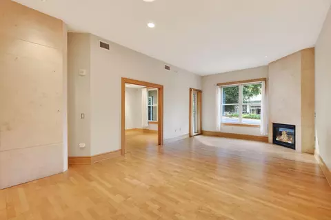 360 W Washington Ave #105, Madison, WI 53703