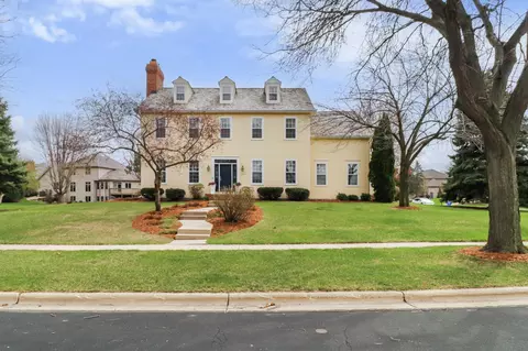 6419 Stonefield Rd, Middleton, WI 53562
