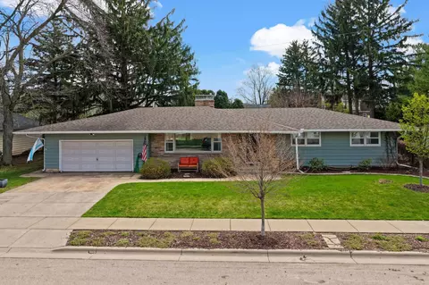 149 E Goodland St, Sun Prairie, WI 53590
