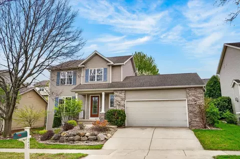 7833 Wood Reed Dr, Madison, WI 53719