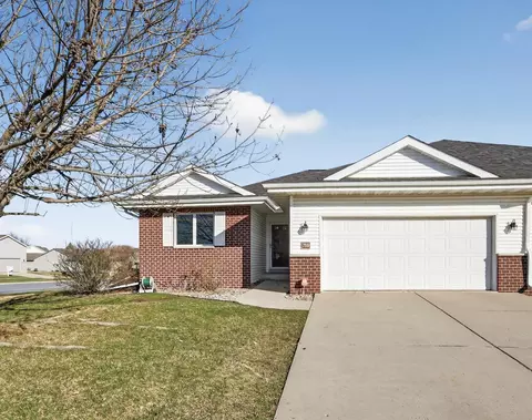 799 Edenberry Ln, Oregon, WI 53575