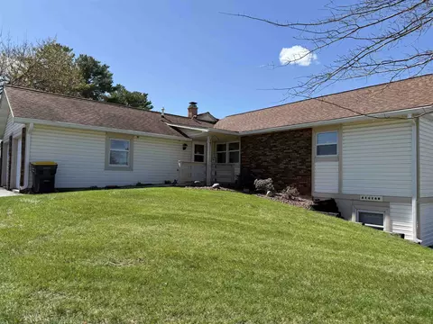 401 Butts Ave #1D, Tomah, WI 54660