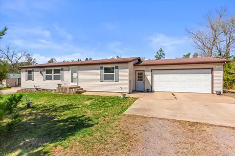 1612 Hornet Trl, Nekoosa, WI 54457