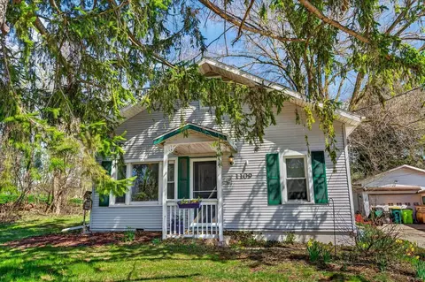 1109 Blaine St, Edgerton, WI 53534