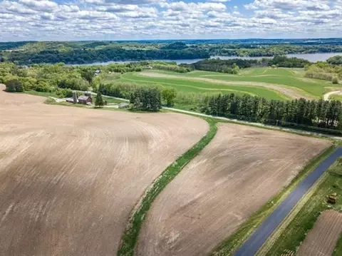 14 185 Ac Section 11 Rd, La Valle, WI 53941