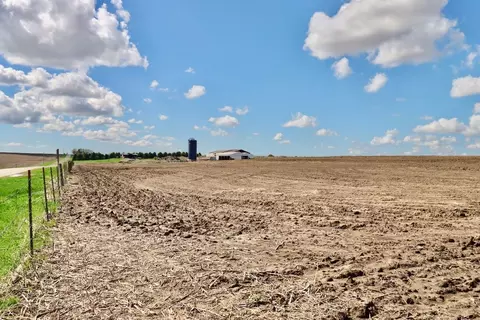 17166 Dunbarton Rd, Shullsburg, WI 53586