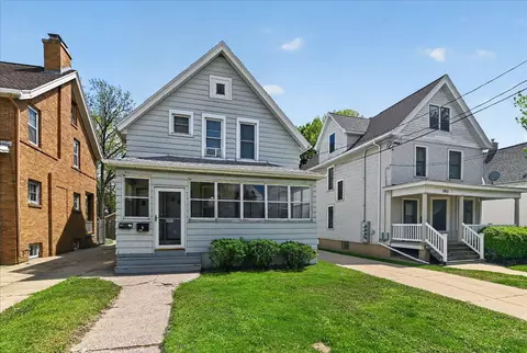 1913 E Washington Ave, Madison, WI 53704