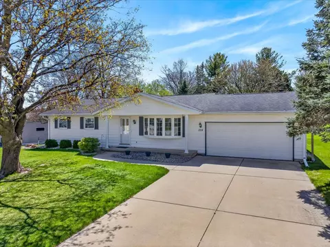 324 N Nine Mound Rd, Verona, WI 53593