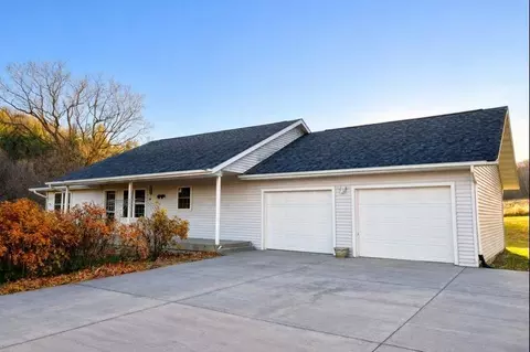 28302 Hwy 80, Richland Center, WI 53581