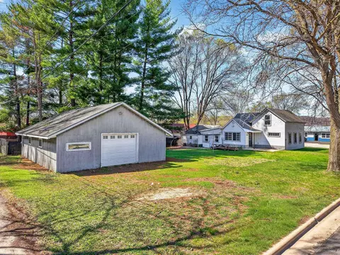 400 Chestnut St, Boscobel, WI 53805