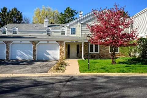 7832 E Oakbridge Way, Madison, WI 53717