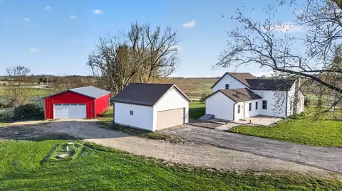 8357 N Territorial Rd, Evansville, WI 53536