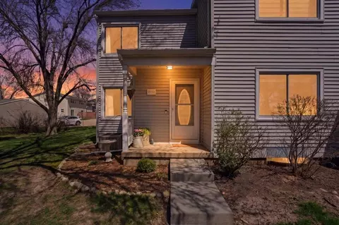 2032 Post Rd, Madison, WI 53713