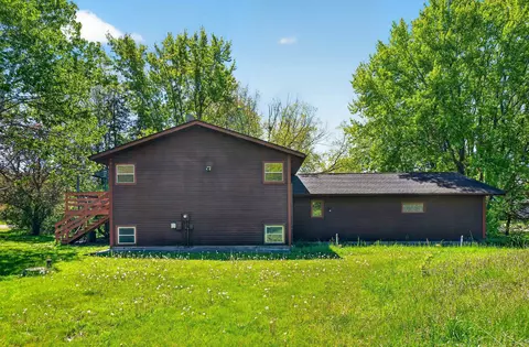 3848 Sunny Wood Dr, Deforest, WI 53532