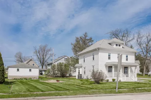501 Main St, Hollandale, WI 53544
