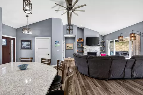 225 Stone Hill Ct, Ripon, WI 54971 photo 12
