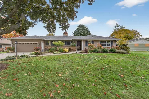 313 S Jefferson St, Verona, WI 53593