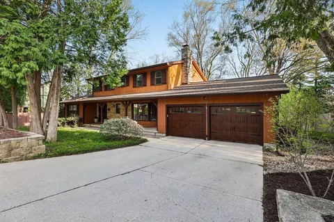 6714 Carlsbad Dr, Madison, WI 53705