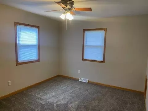Bedroom - 2950 S Iris Dr, Beloit, WI 53511 photo 2 of 2