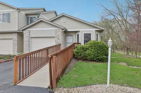 1027 Melvin Ct, Madison, WI 53704