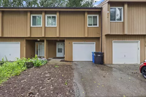 2911 Marina Dr, Middleton, WI 53562