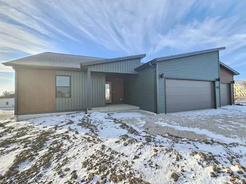979 Pheasant Run, Lomira, WI 53048