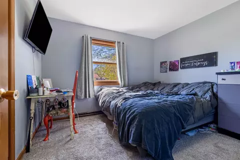 Bedroom - 621 E Holly Rd, Beloit, WI 53511 photo 4 of 4