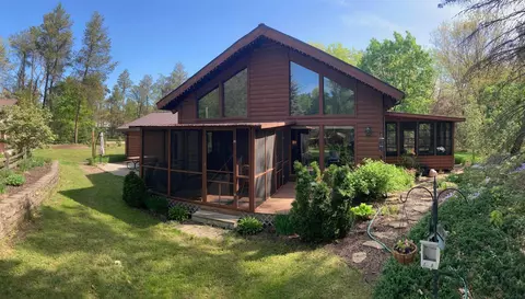 29522 Whispering Pines Rd, Lone Rock, WI 53556