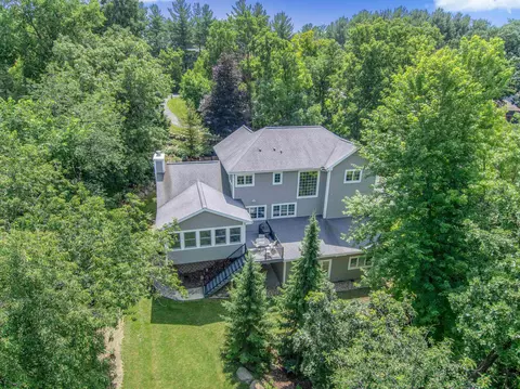 4917 Foxfire Trl, Middleton, WI 53562