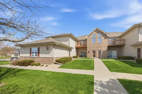 1010 Parkview Dr #3, Milton, WI 53563