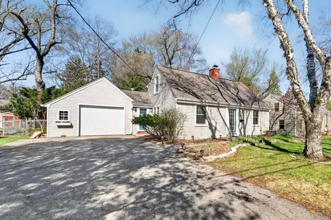 450 Charles Ln, Madison, WI 53711