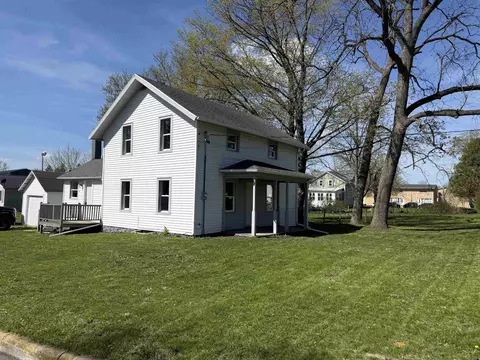 112 E Church St, Orfordville, WI 53576