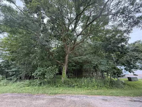 L52 Draper, Baraboo, WI 53913