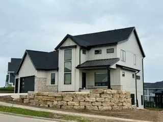1405 Yeske Dr, Waunakee, WI 53597