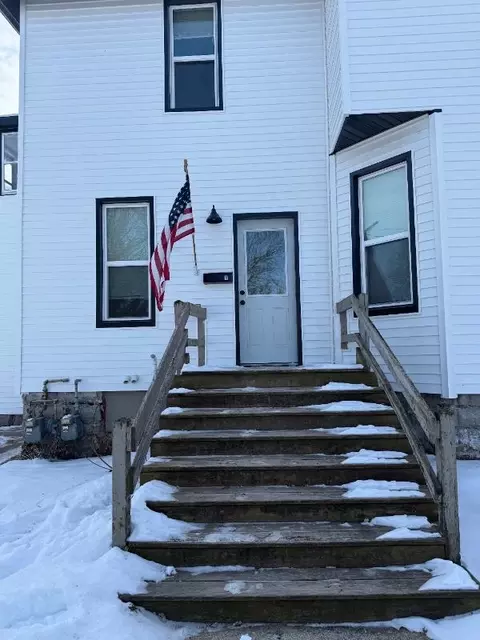 1101 Stoughton Ave, Stoughton, WI 53589