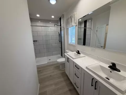 Bath - 403 E 11th Ave, Brodhead, WI 53520 photo 1 of 2