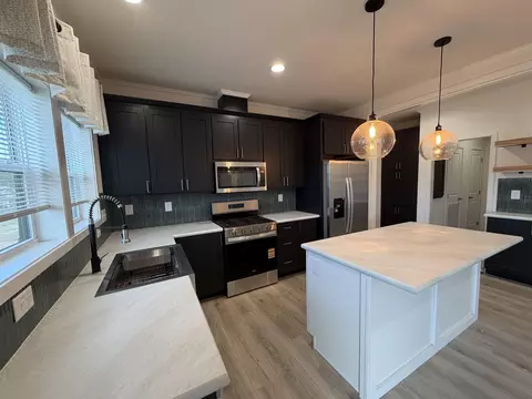 Kitchen - 403 E 11th Ave, Brodhead, WI 53520 photo 5 of 6